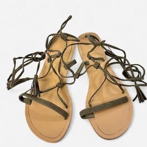 Y2K Gladiator flat sandals narrow width size 6 Roman Goddess Fairy tie up flats